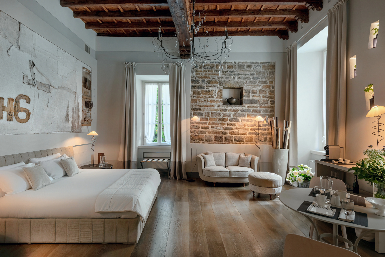 Photo - GombitHotel