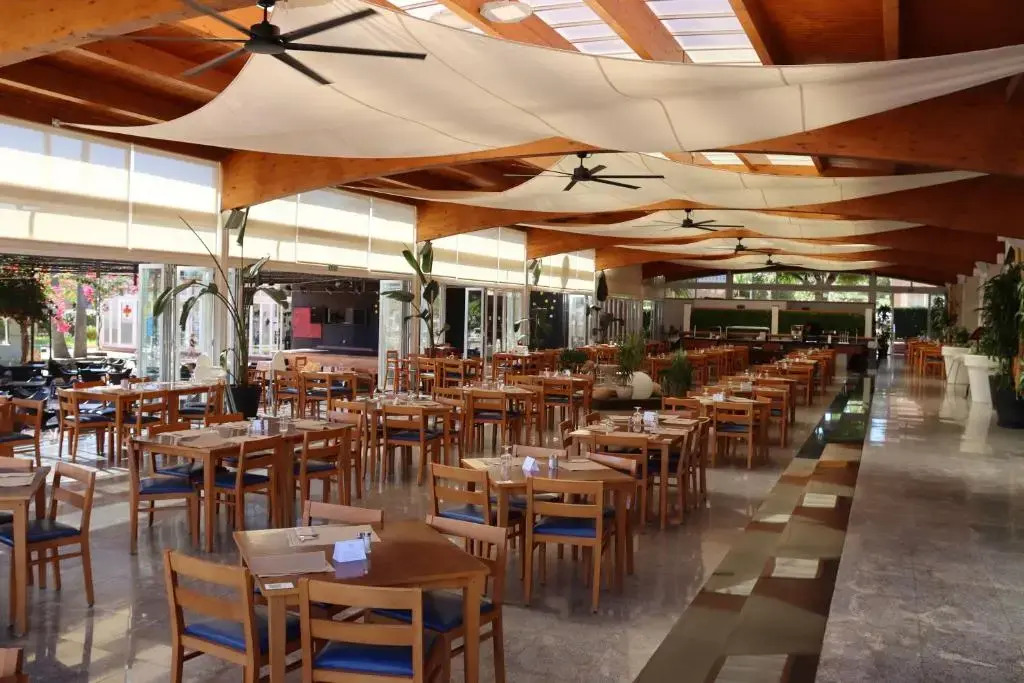 Photo - Aparthotel Ciudad Laurel