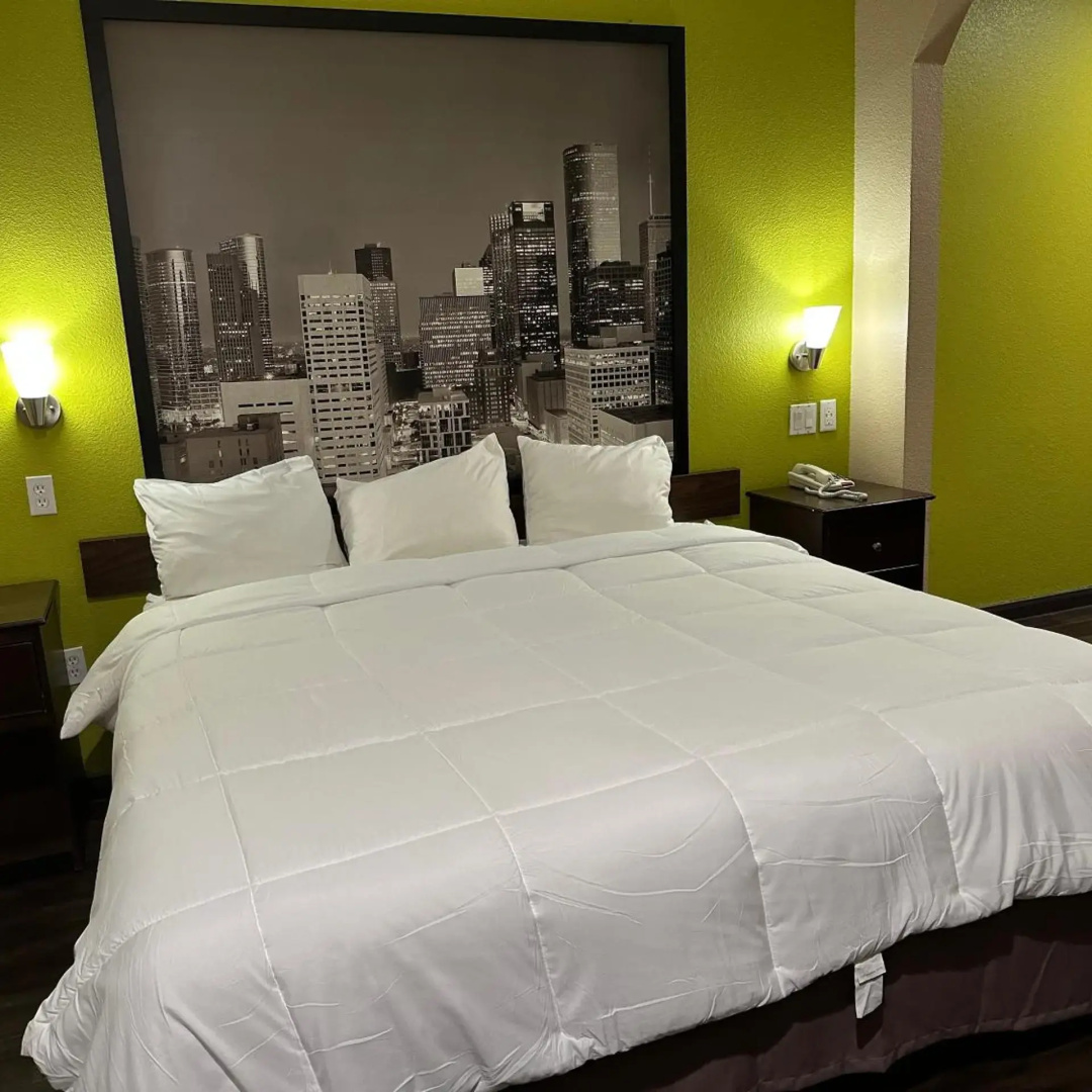 Photo - Red Lion Inn & Suites IAH Airport East