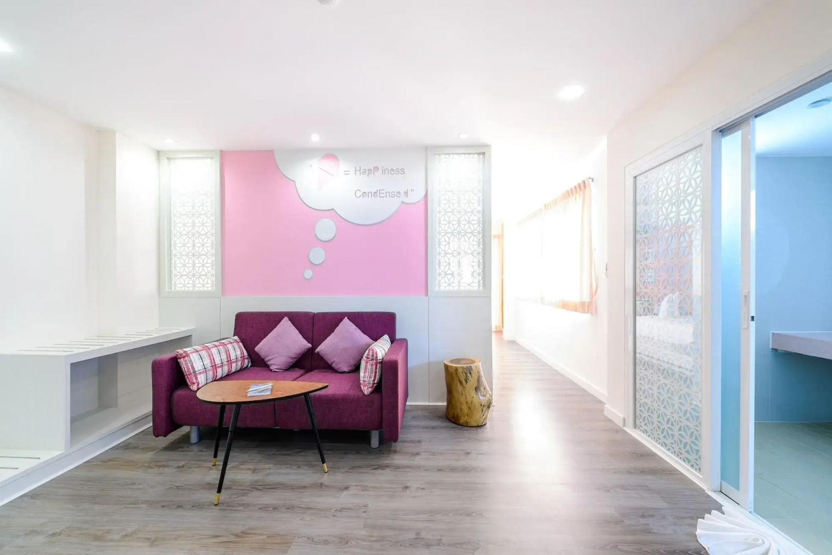 Foto - The Tint At Phuket Town - SHA Plus