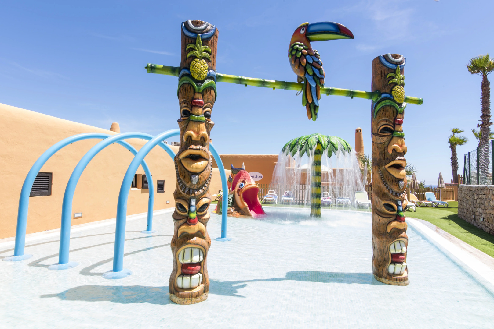 Photo - FERGUS Style Punta Arabi