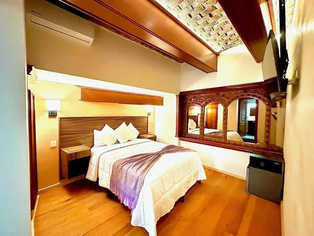 Foto - Suites del Jardín Principal