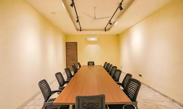 Photo - Saltstayz Premier - Cyber Hub