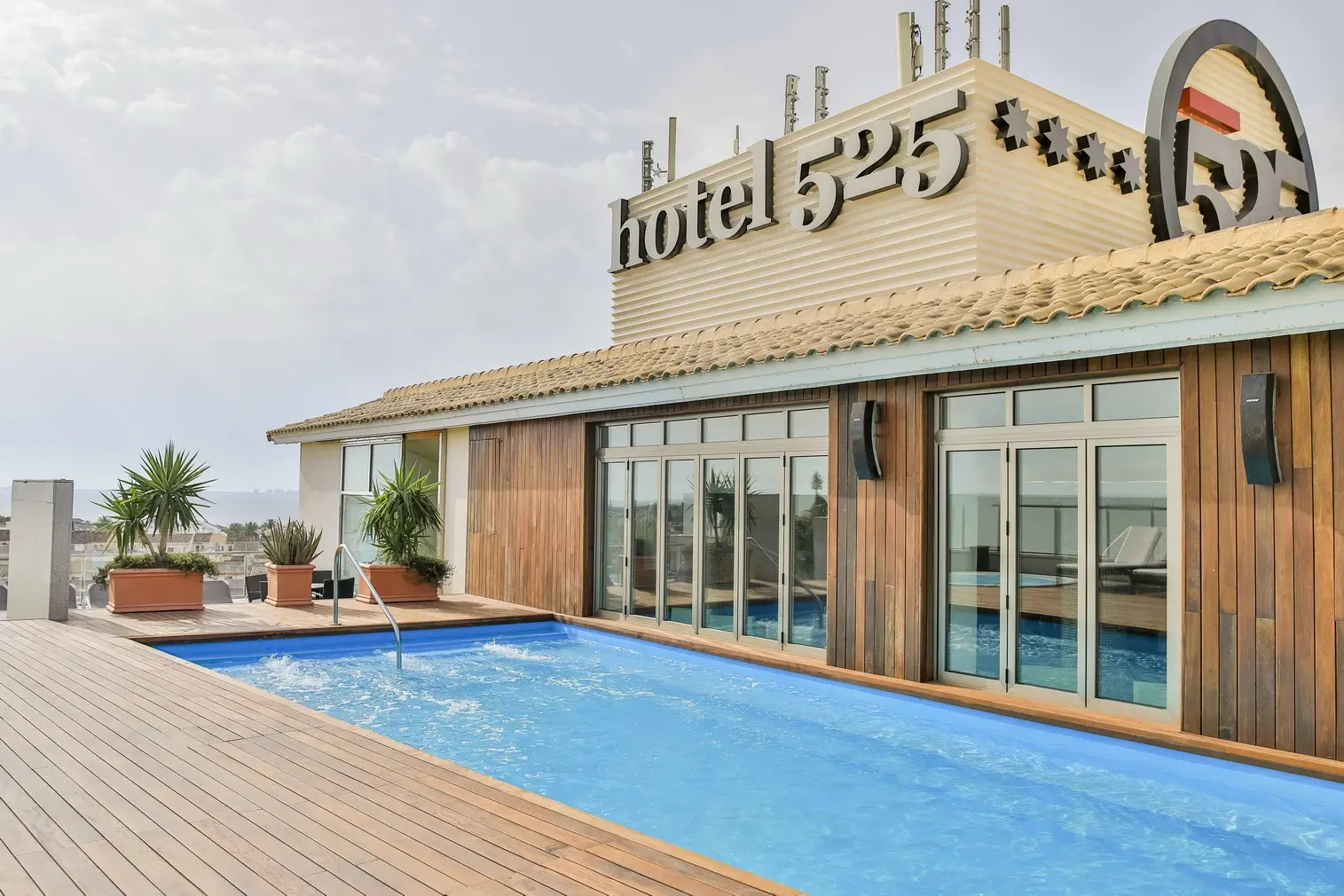 Photo - Hotel 525