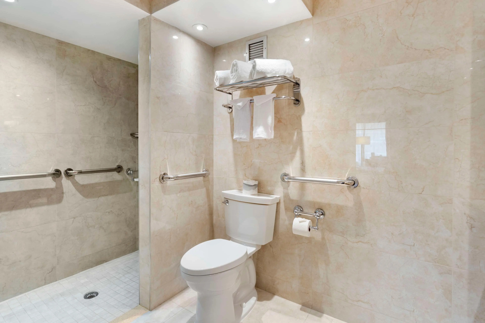 Photo - Best Western Mill River Manor