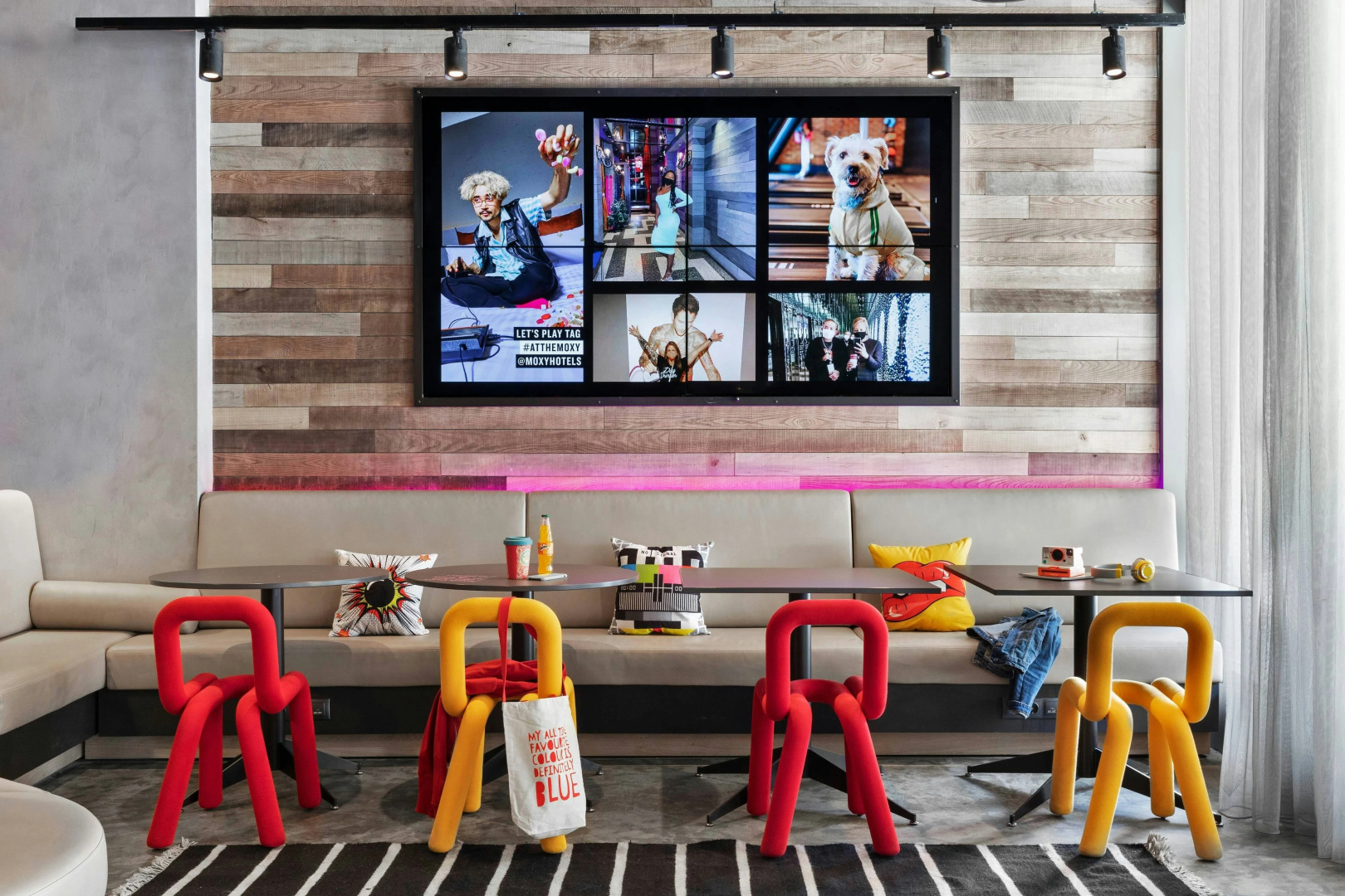Photo - Moxy Bucharest Old Town