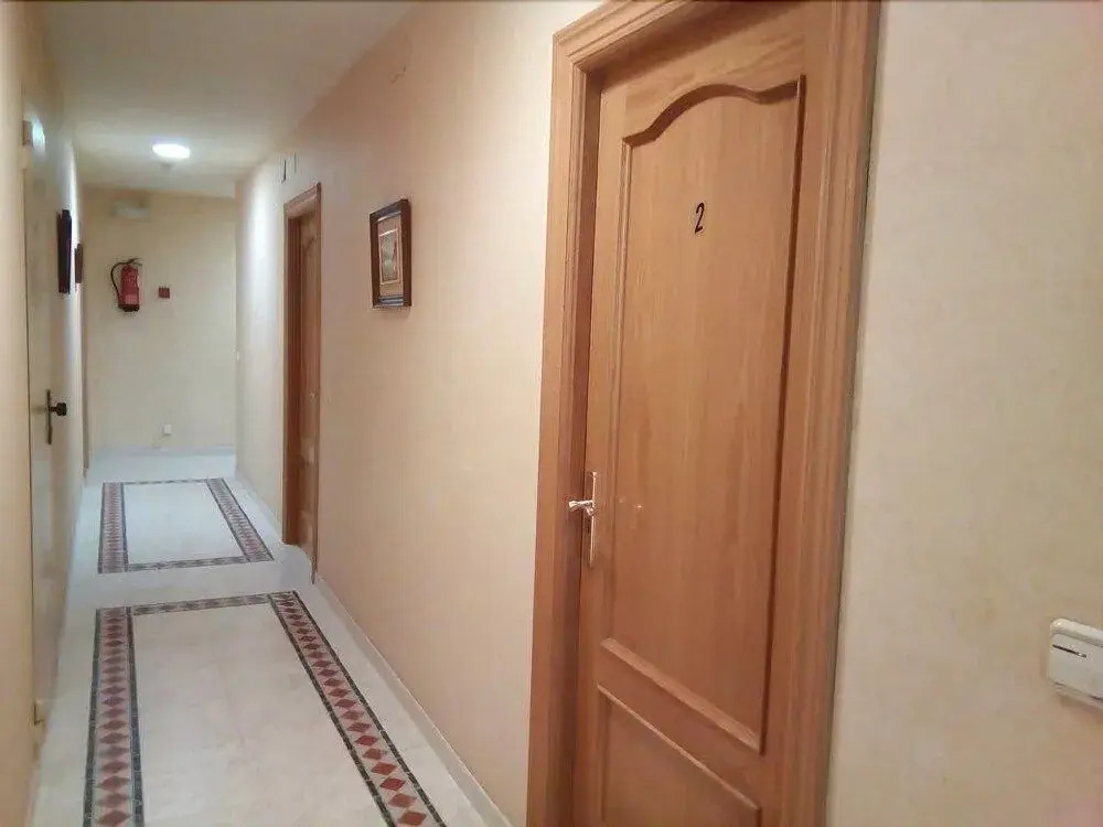 Photo - Hostal Burgalés