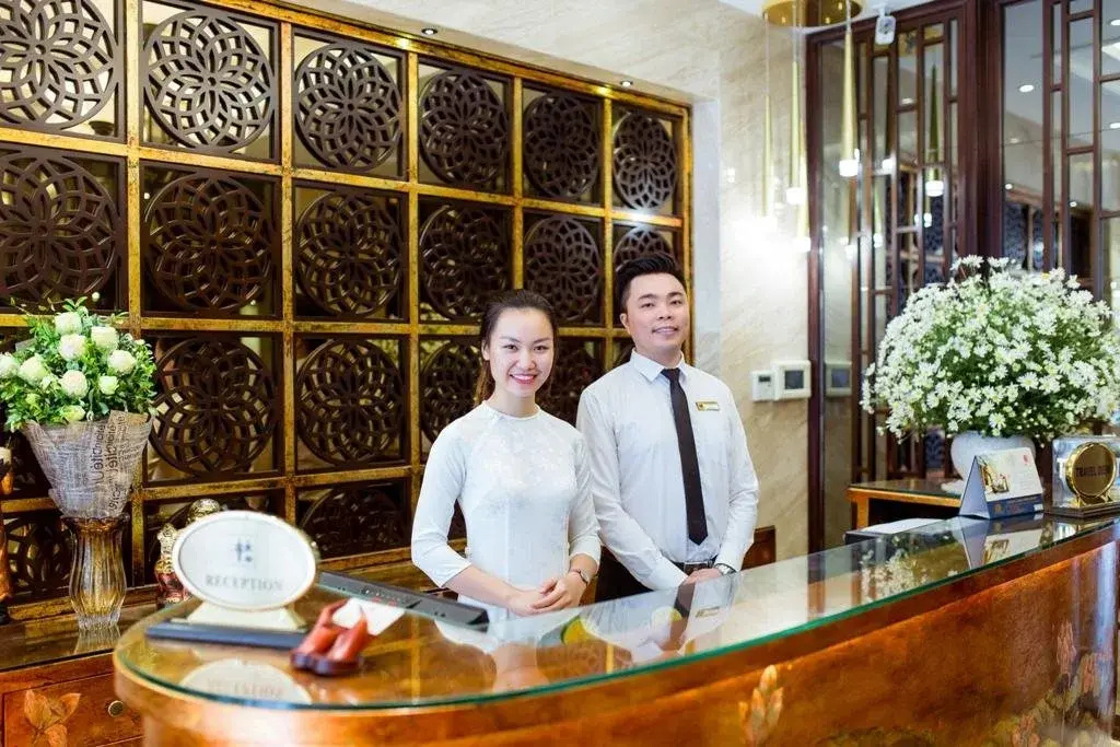 Foto - Golden Lotus Boutique