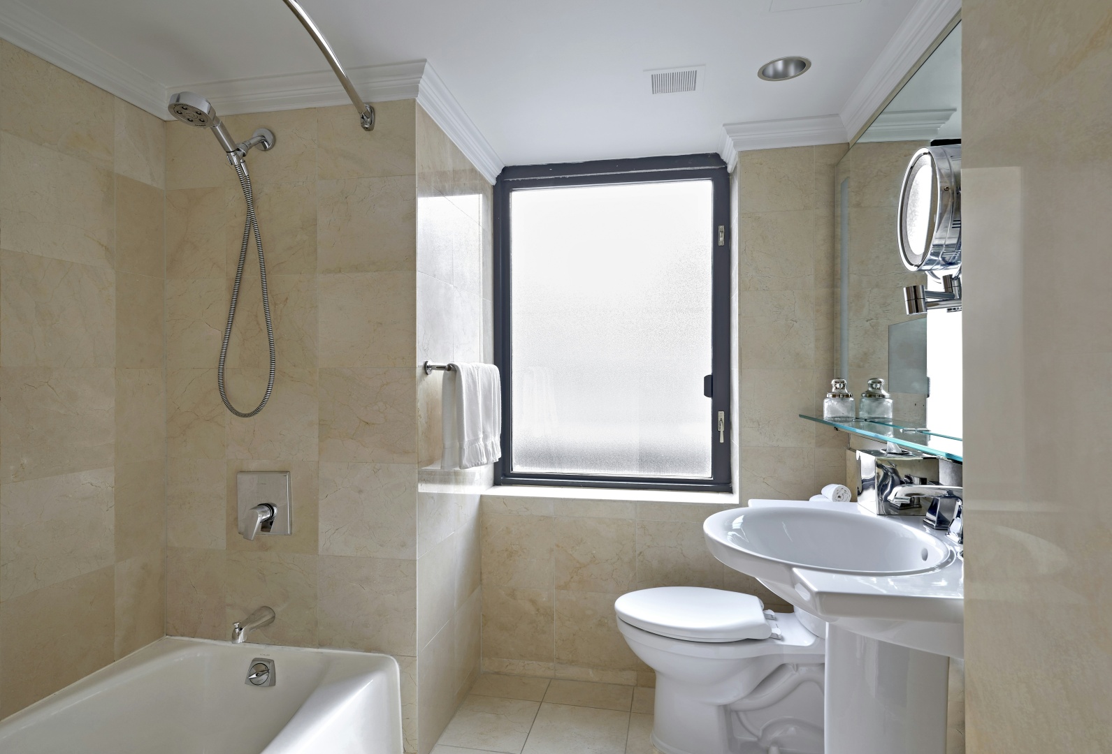 Foto - Loews Regency New York Hotel