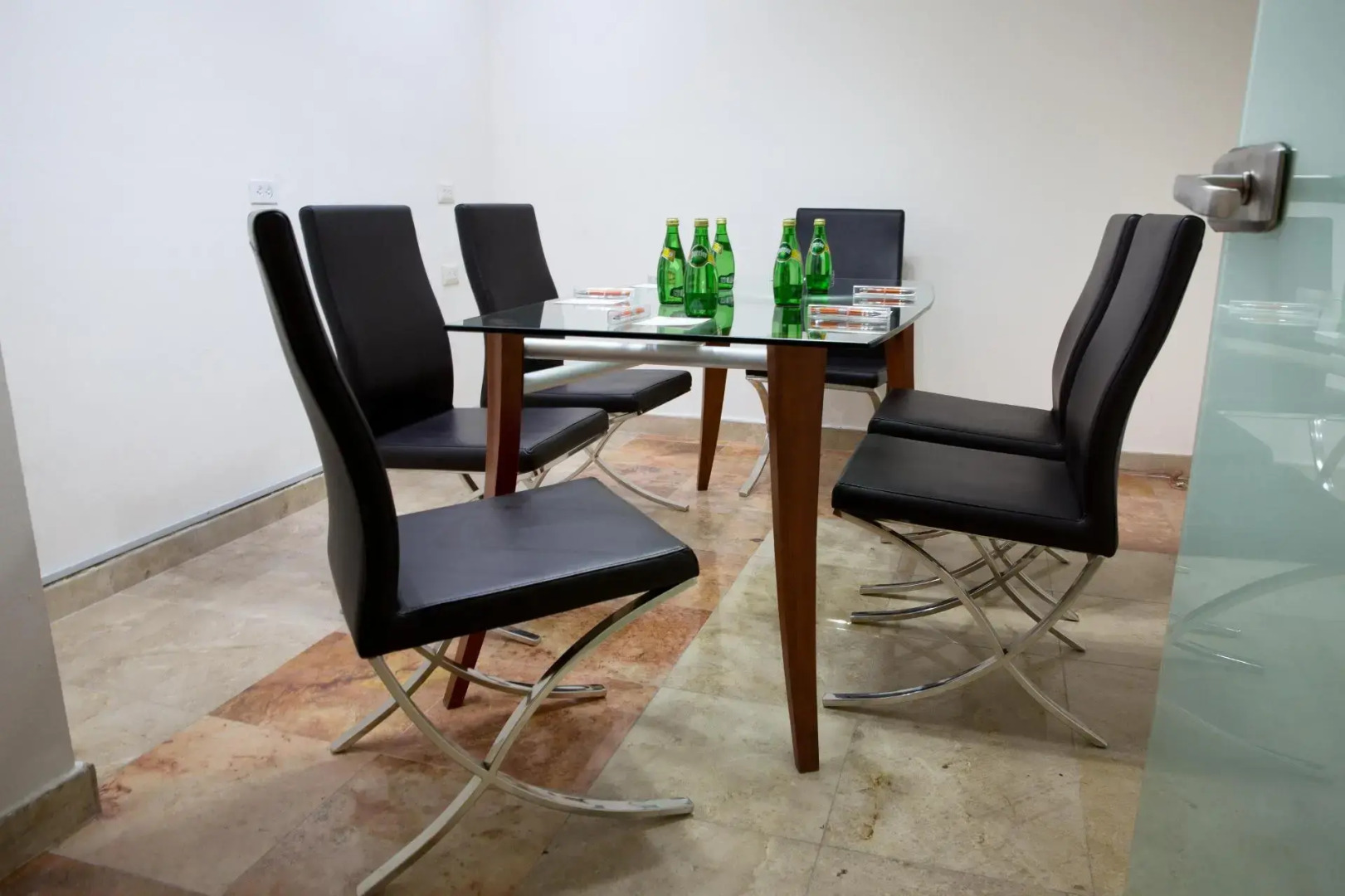 Foto - Ambiance Suites