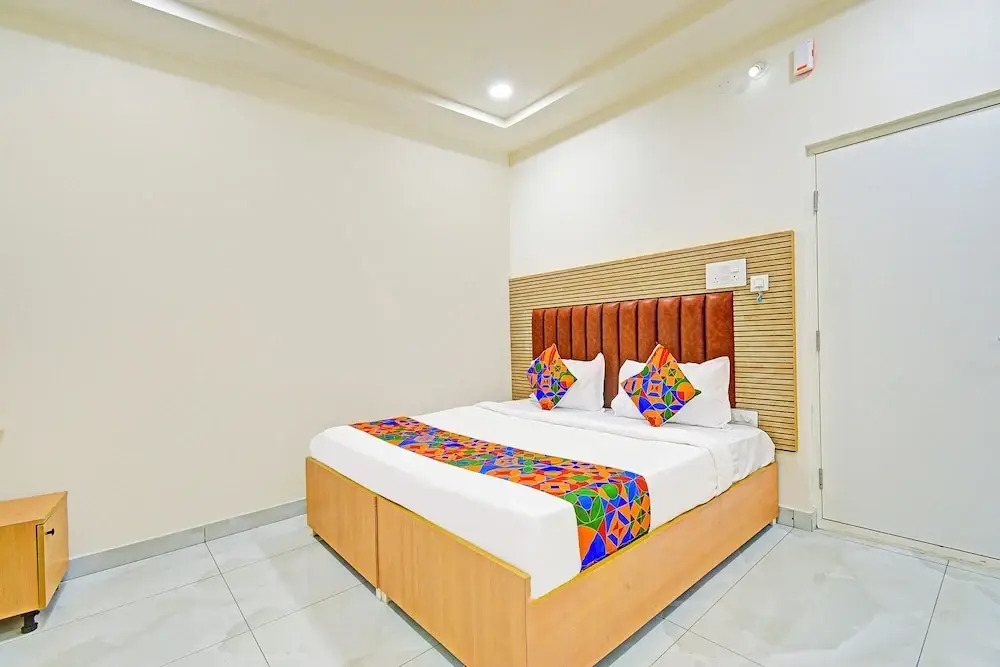 Foto - FabHotel Lexus Grand- Nr GSM Mall, Miyapur