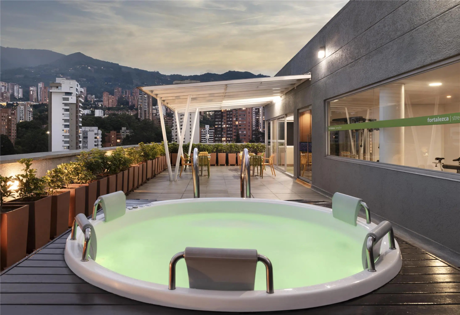 Foto - Hampton by Hilton Medellin