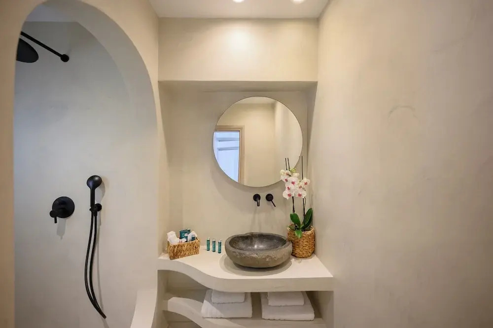 Photo - Aegean Diamonds Luxury Suites