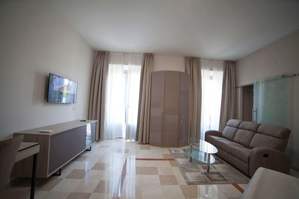 Photo - IMHOME - Cadorna House