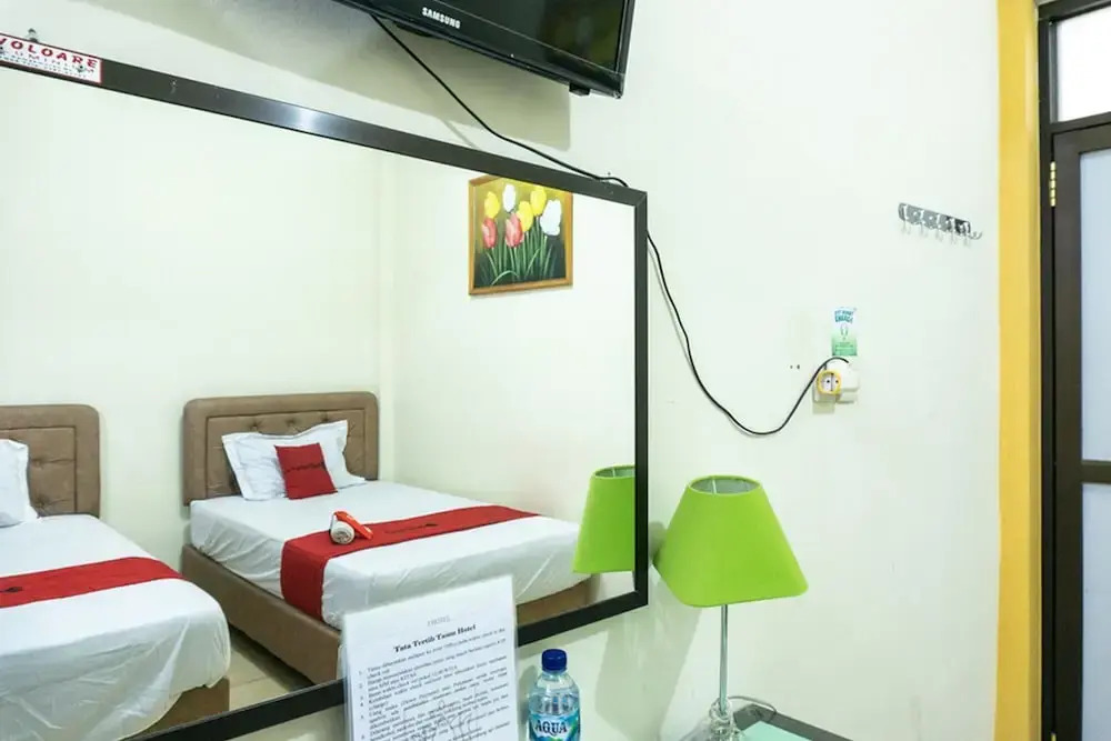 Foto - RedDoorz @ Gatot Subroto Ende