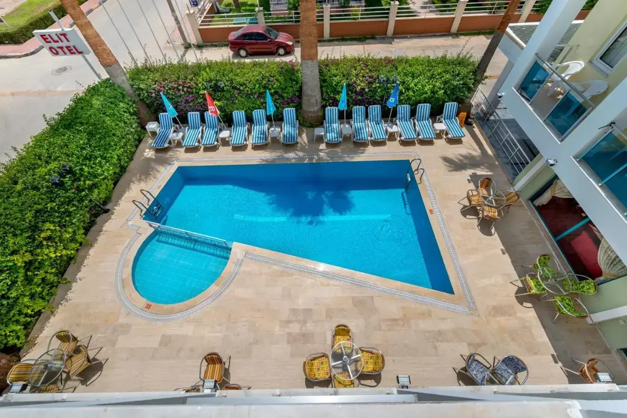 Foto - Theluna City Hotel