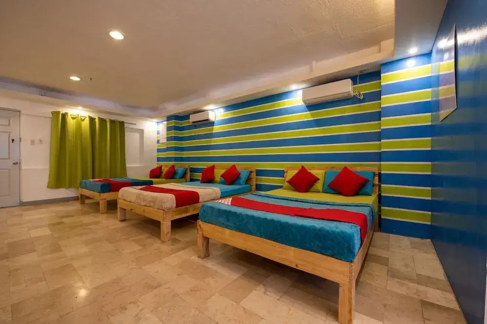 Photo - Yuj Inn Pasay
