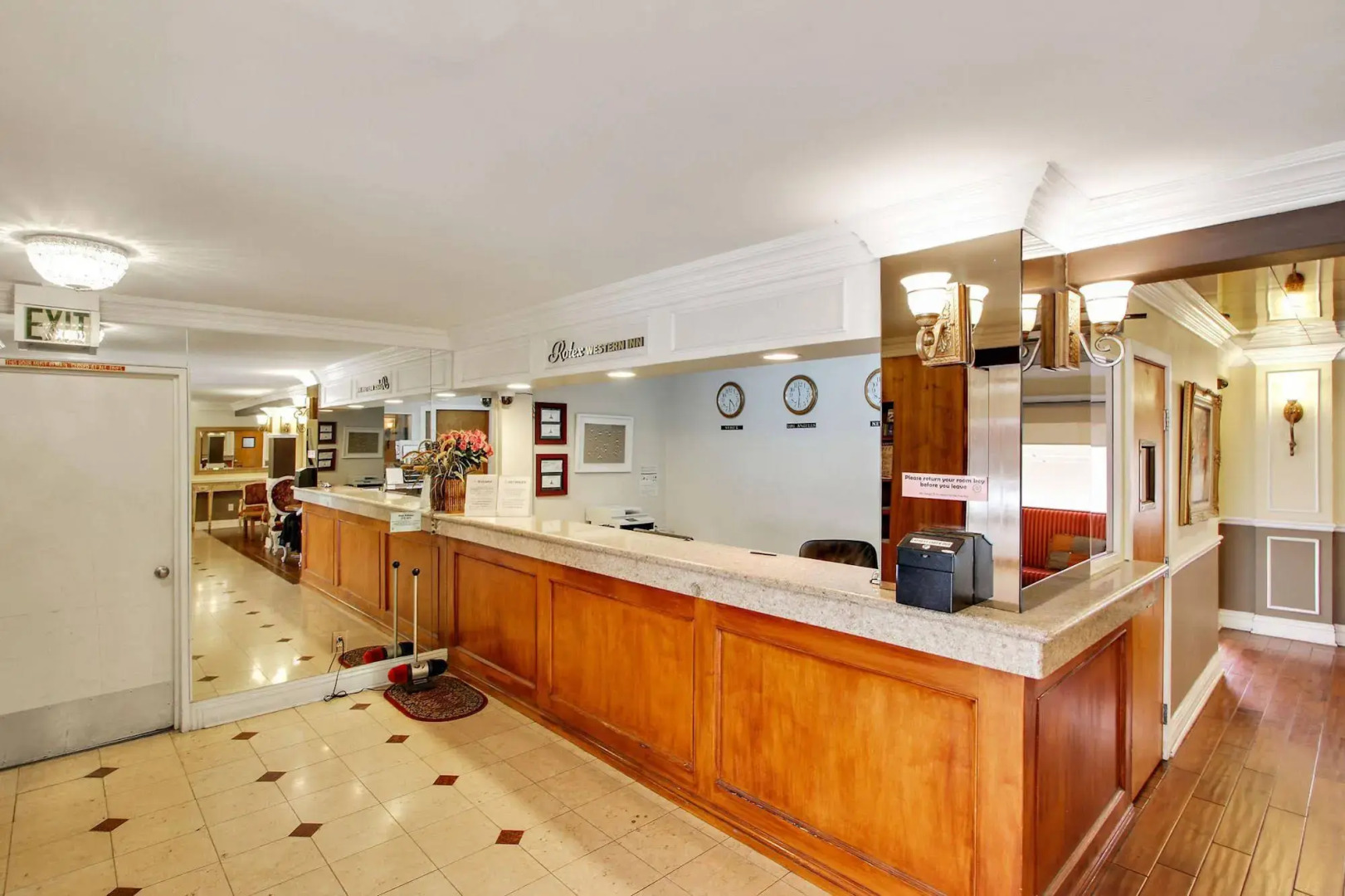 Foto - Rotex Western Inn