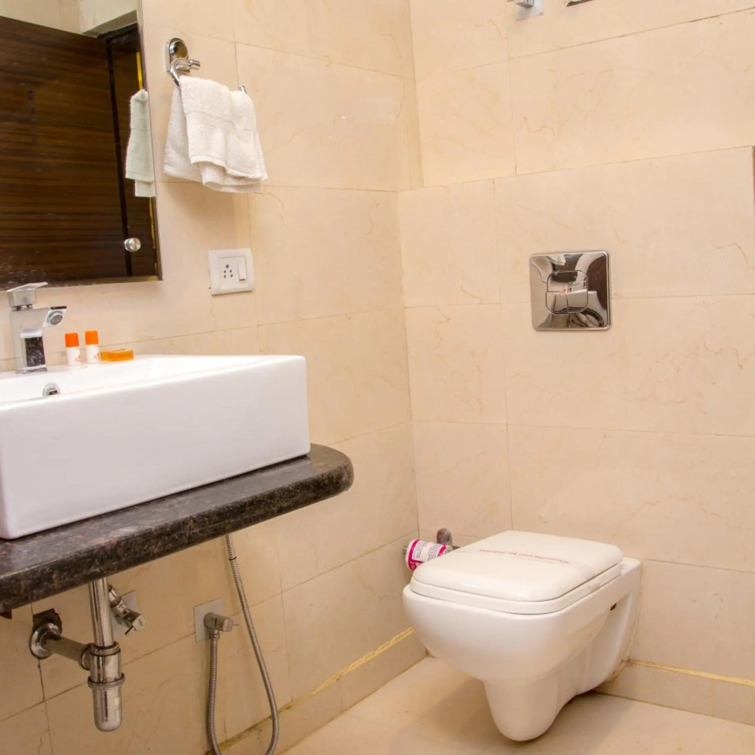Foto - Hotel Pawan Plaza - Near BLK and Ganga Ram Hospital - Karol Bagh