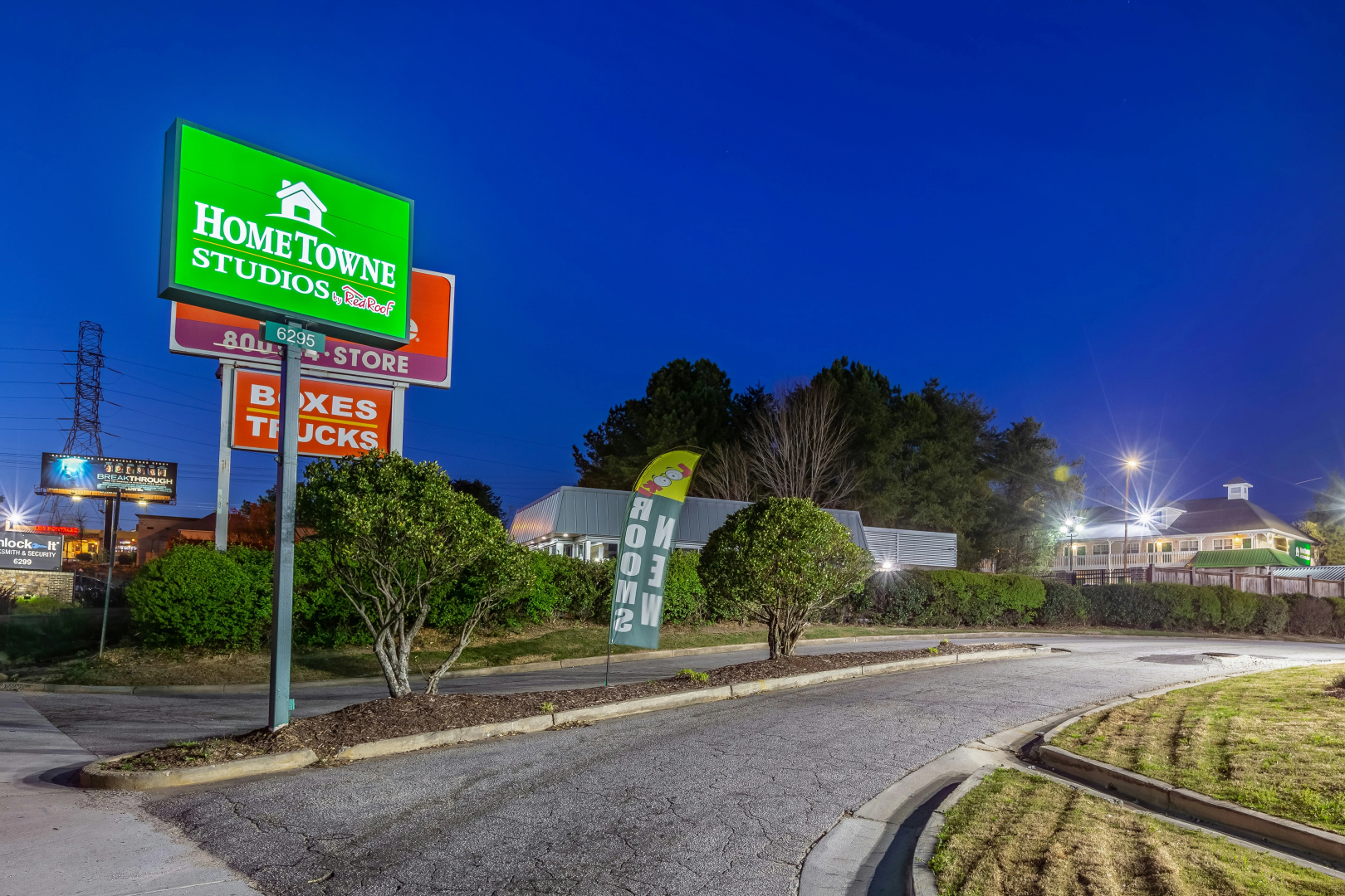 Foto - HomeTowne Studios by Red Roof Atlanta - Norcross South