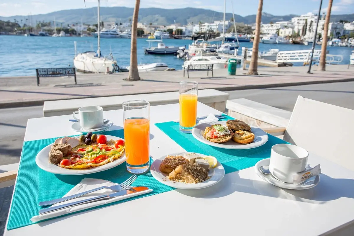 Photo - Kosta Palace