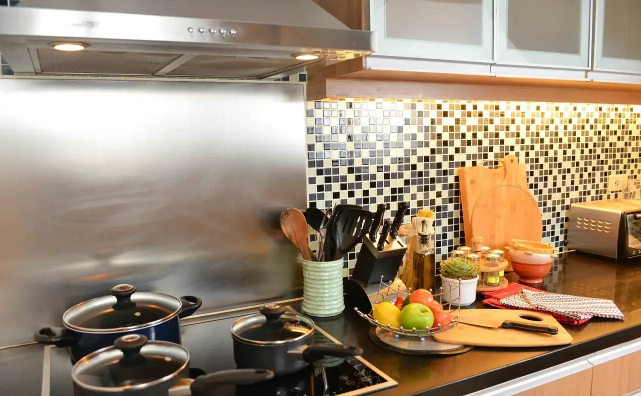 Photo - Discovery Suites Manila, Philippines