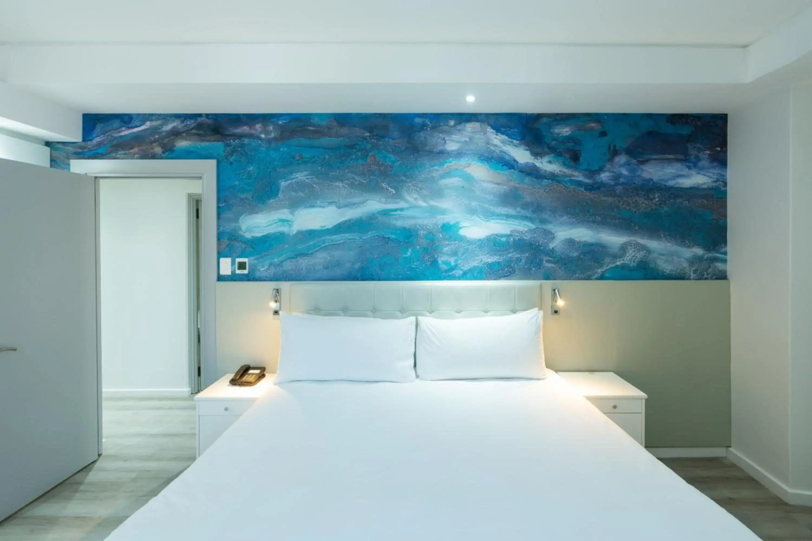 Photo - Protea Hotel by Marriott Cape Town North Wharf