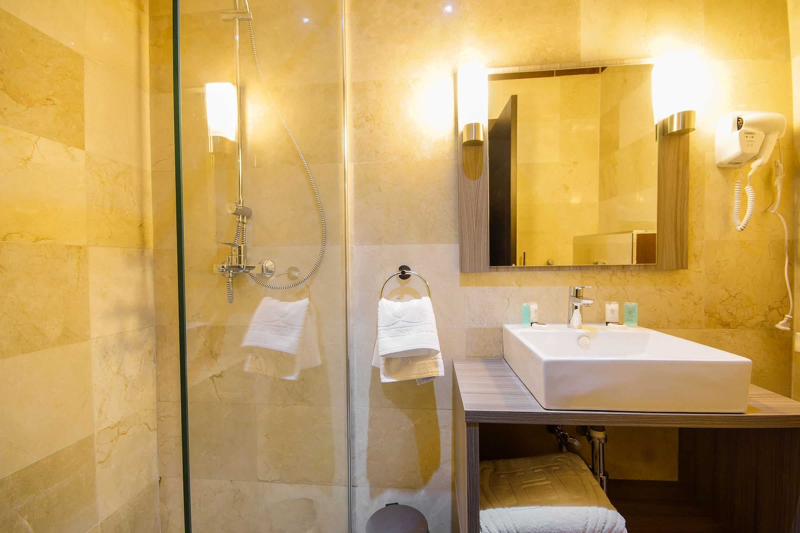 Photo - Hotel Best Night