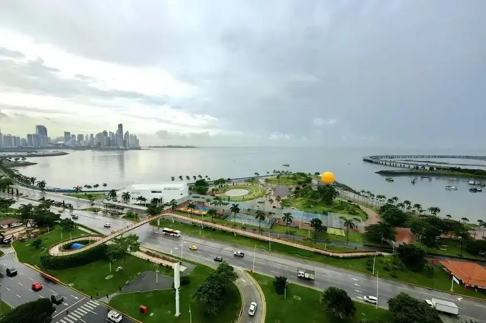 Photo - Luxury Oceanview Guest Room Near Hilton Panama with Pool Access