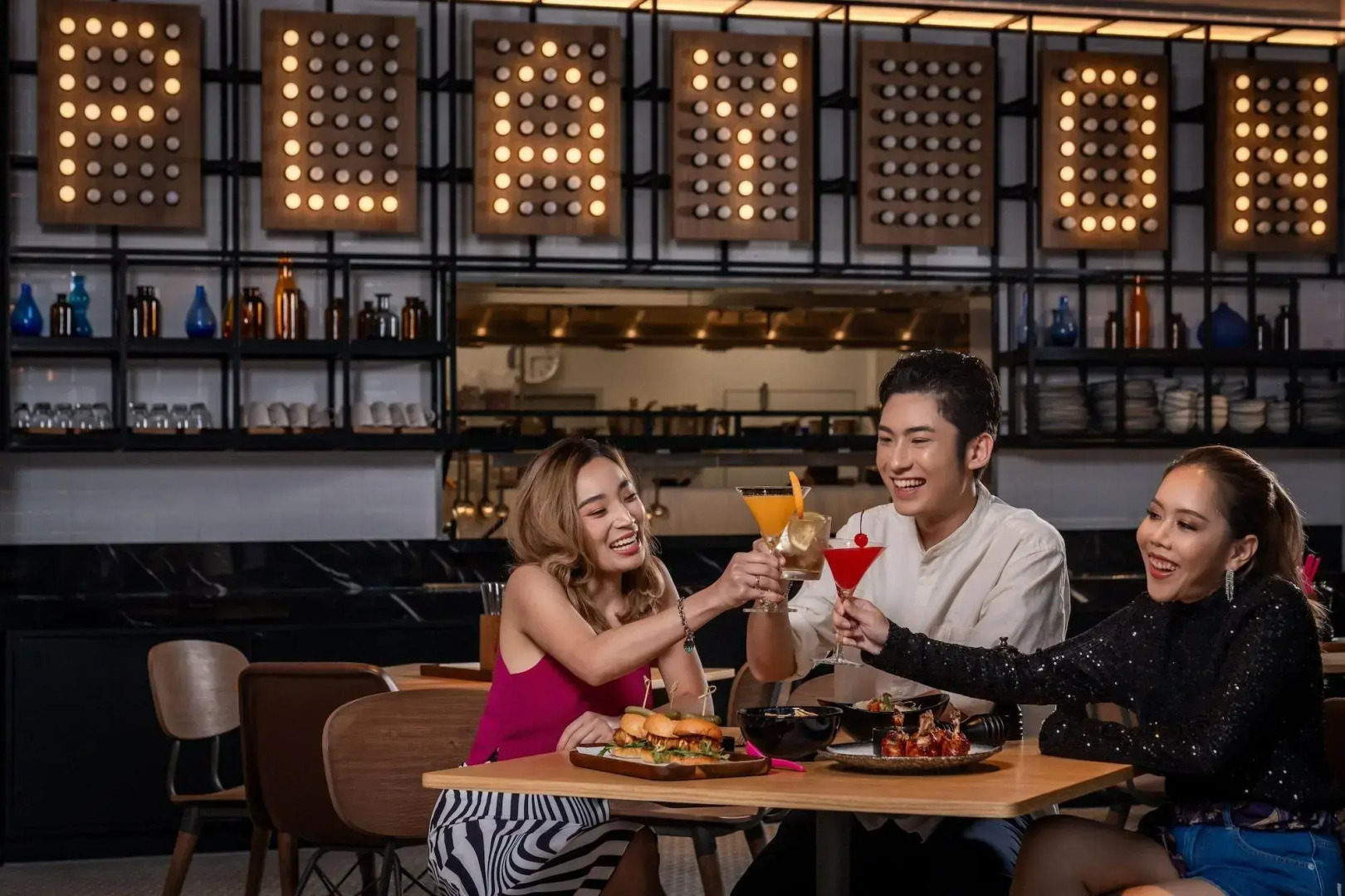 Foto - Moxy Bangkok Ratchaprasong by Marriott