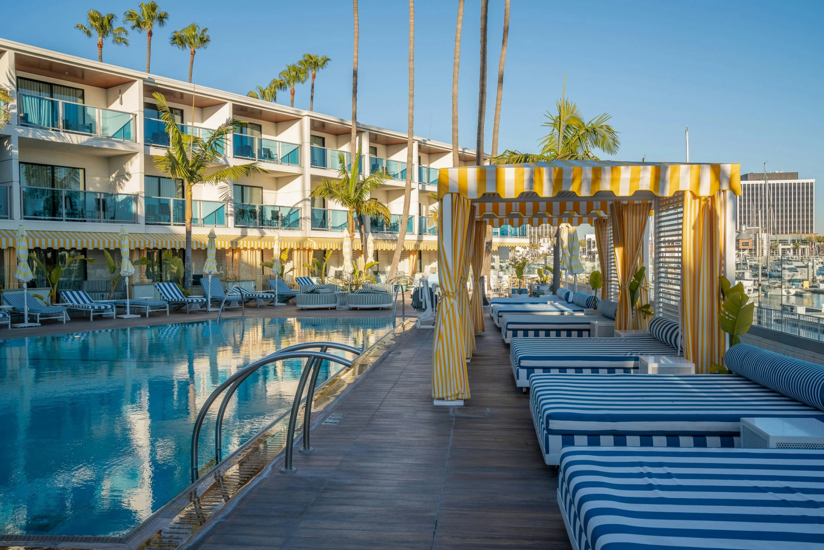 Photo - Marina del Rey Hotel
