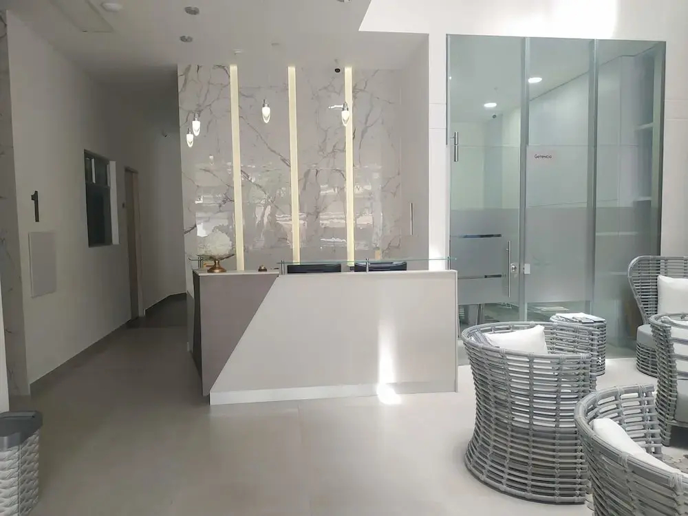 Photo - Seven Inn Hotel