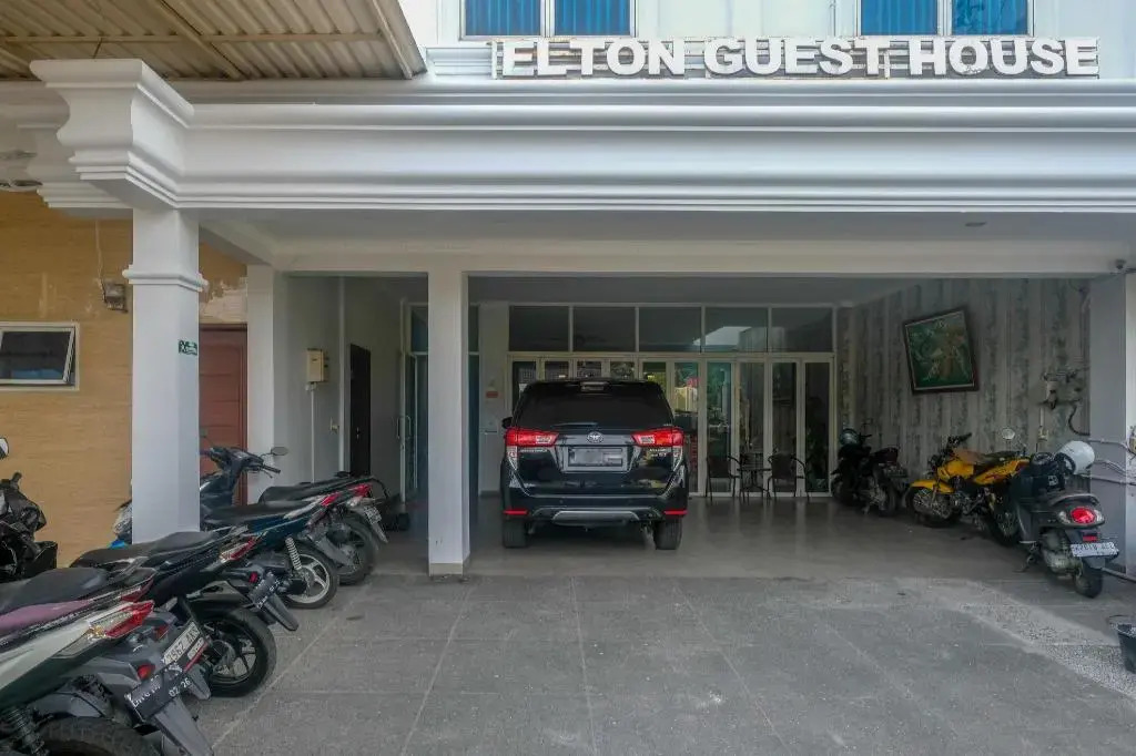 Photo - RedDoorz near Hermes Place Polonia Medan