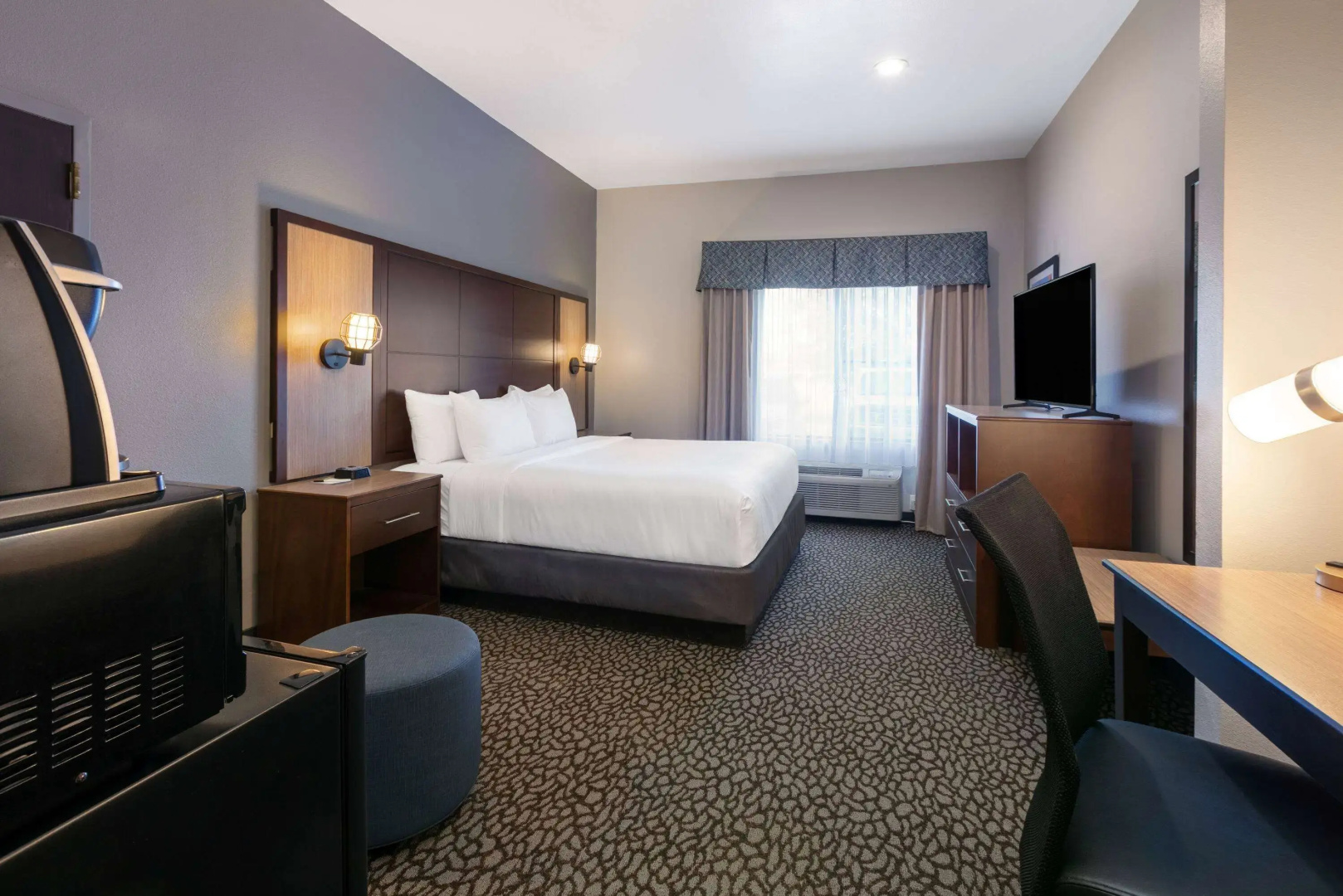 Photo - Wingate by Wyndham DFW / North Irving