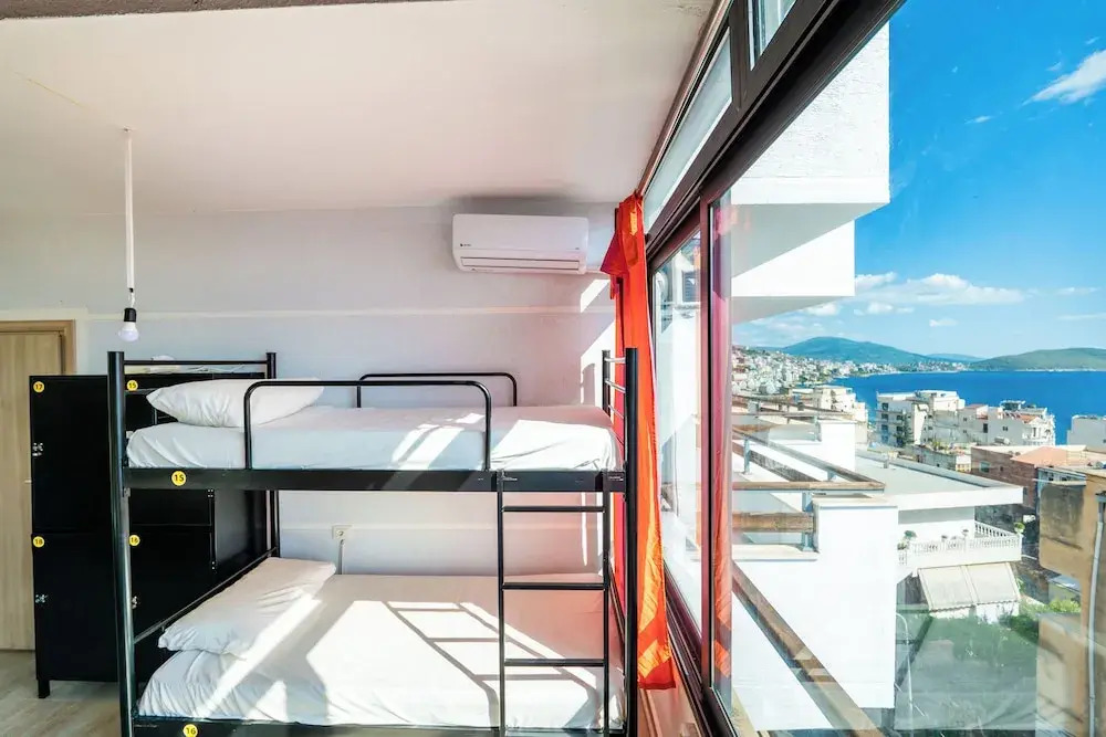 Foto - Lazy Roo Hostel Saranda