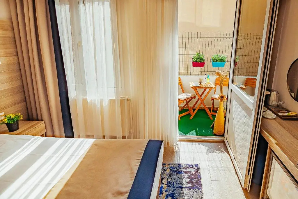 Photo - The Milltown Hotel