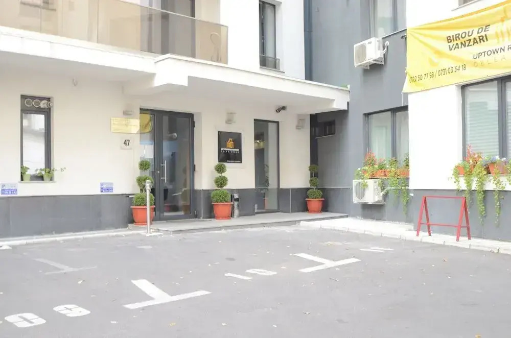 Foto - Uptown Residence Apartments