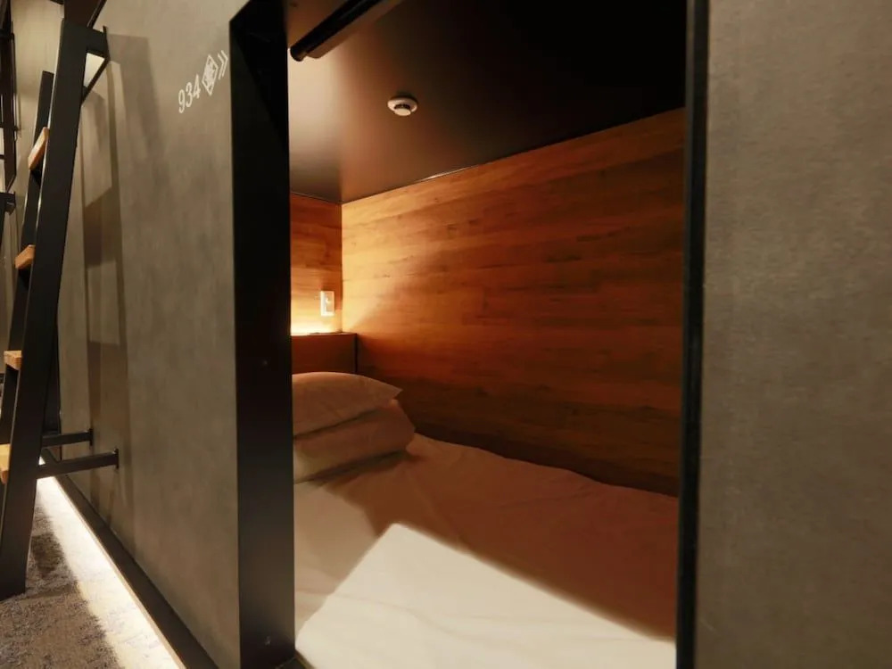 Photo - Rembrandt Cabin & Spa Shimbashi - Caters to Men