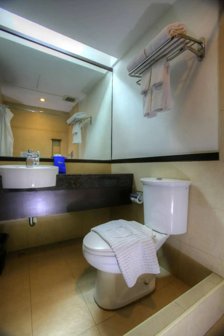 Photo - Fersal Hotel Neptune Makati