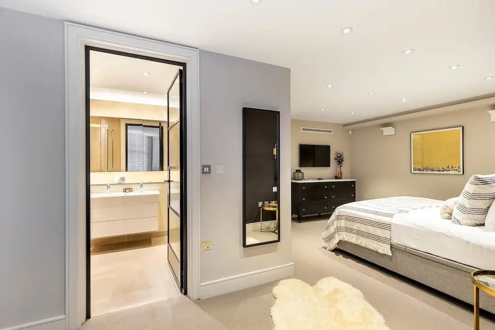 Foto - Pepys House: A Modern Touch of History