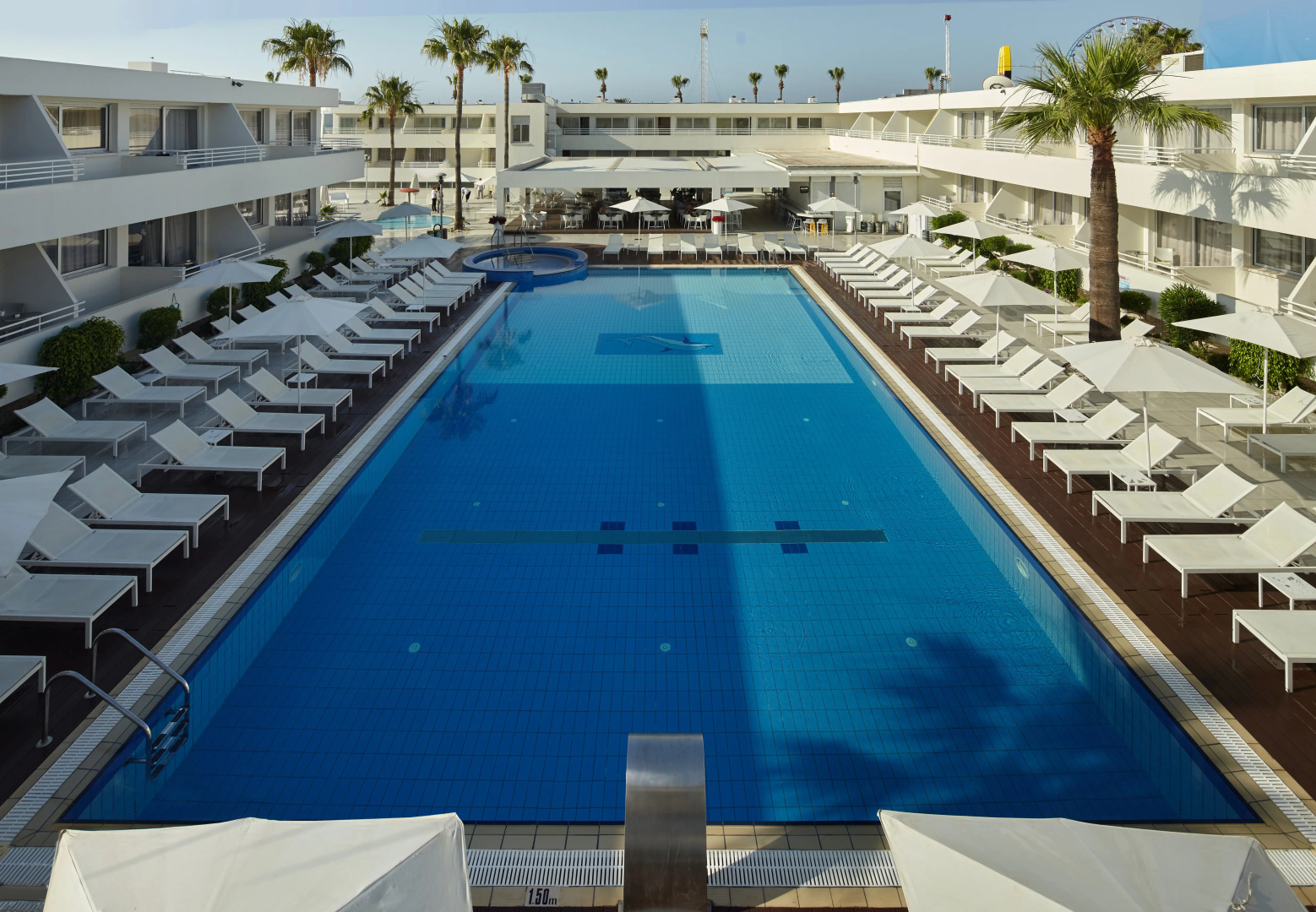 Foto - Melpo Antia Hotel & Suites