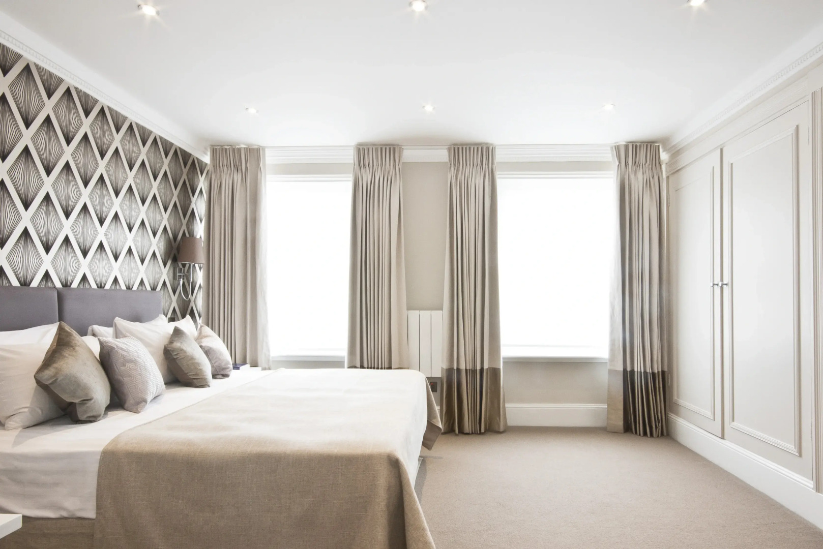 Foto - Queensgate Court Apartments