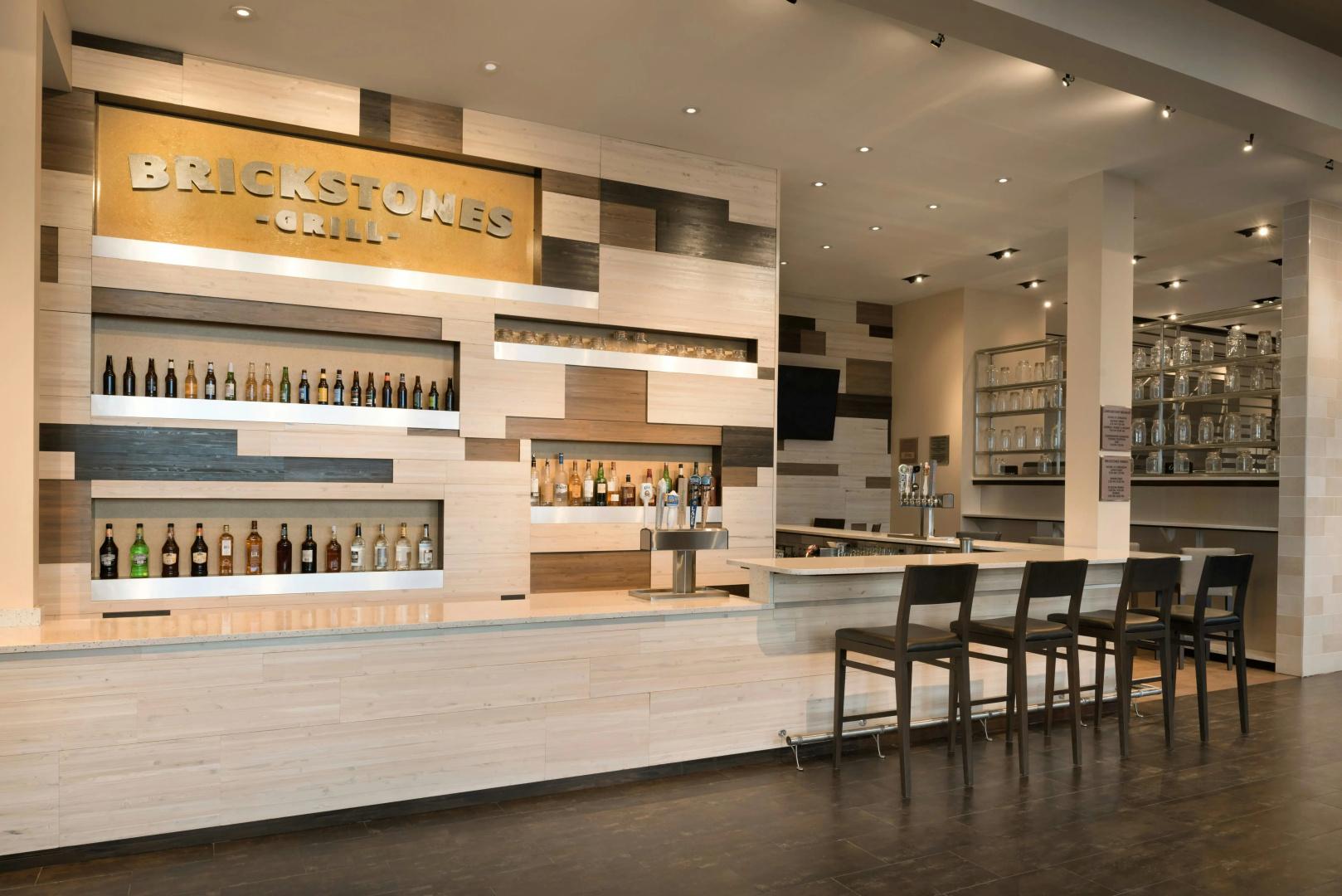 Photo - Embassy Suites by Hilton Chicago Naperville