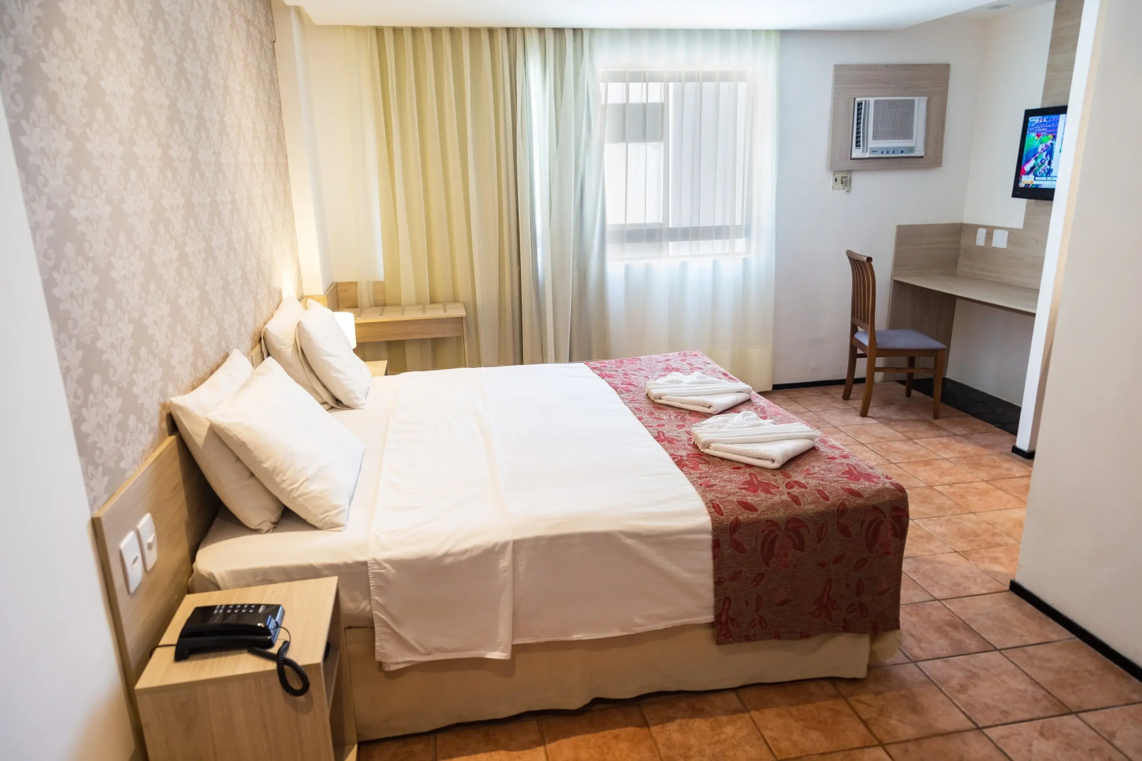 Foto - Plaza Praia Suítes