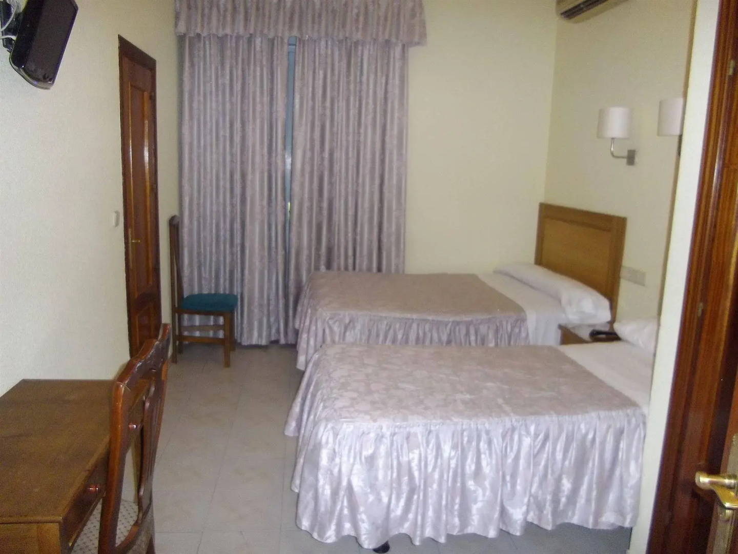 Photo - Hostal Rivera - Atocha