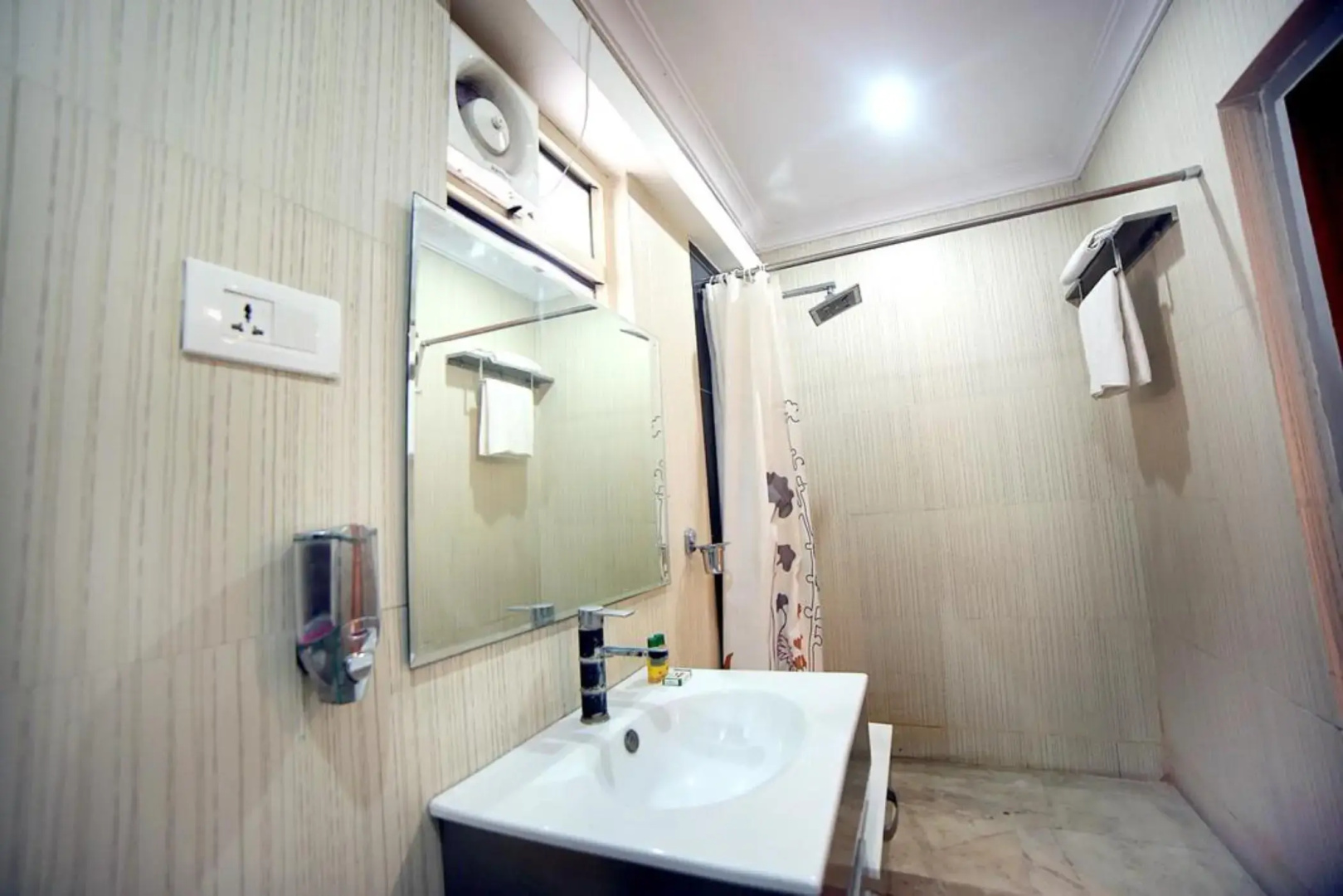 Photo - M Square Hotel
