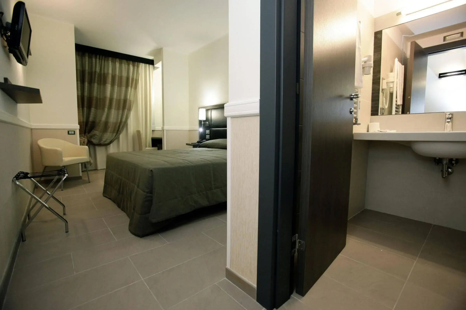 Photo - Hotel Artis