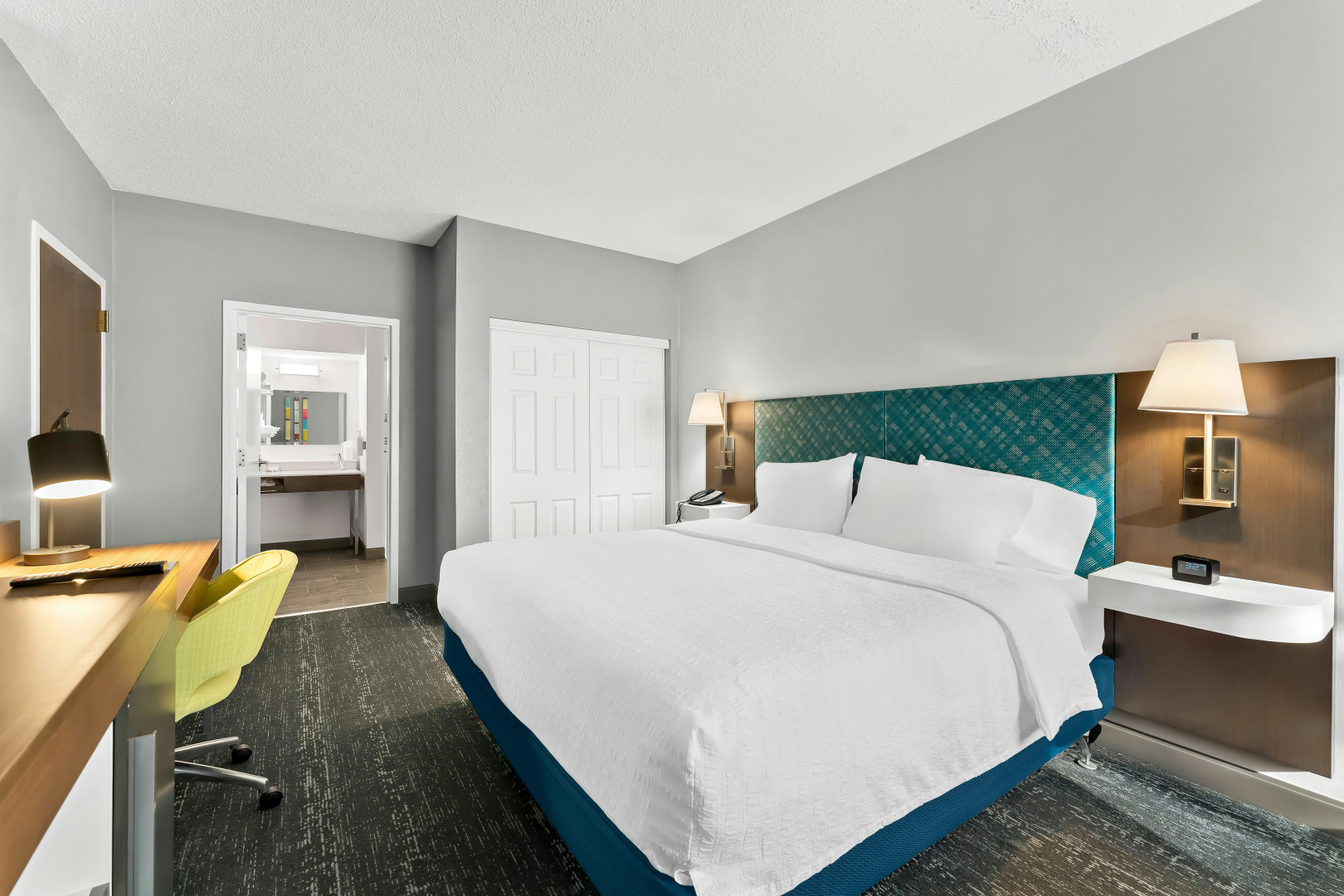 Foto - Hampton Inn & Suites Newtown