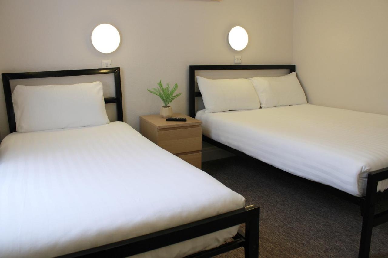 Photo - Lords Hotel