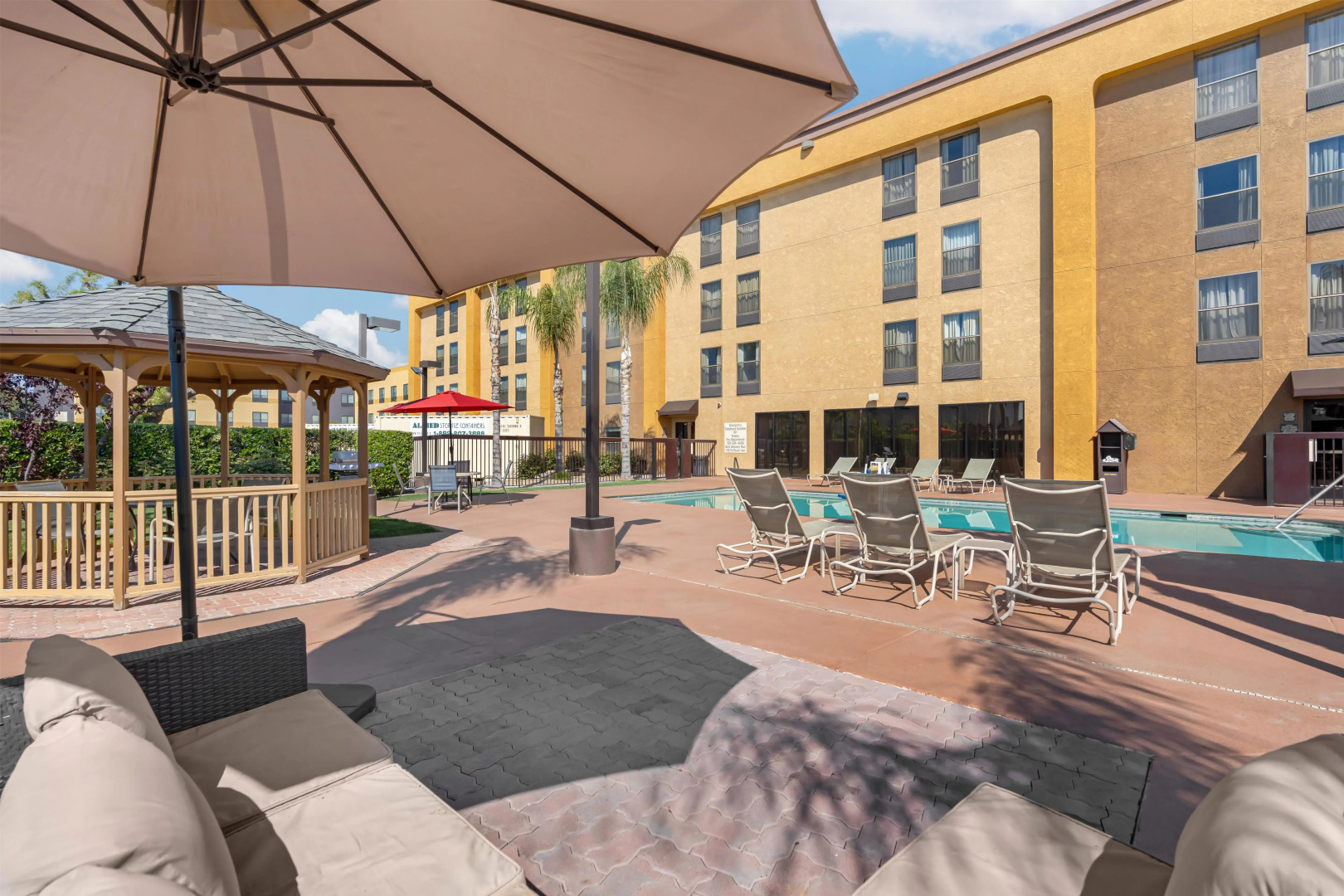 Photo - Best Western Plus Fresno Airport Hotel